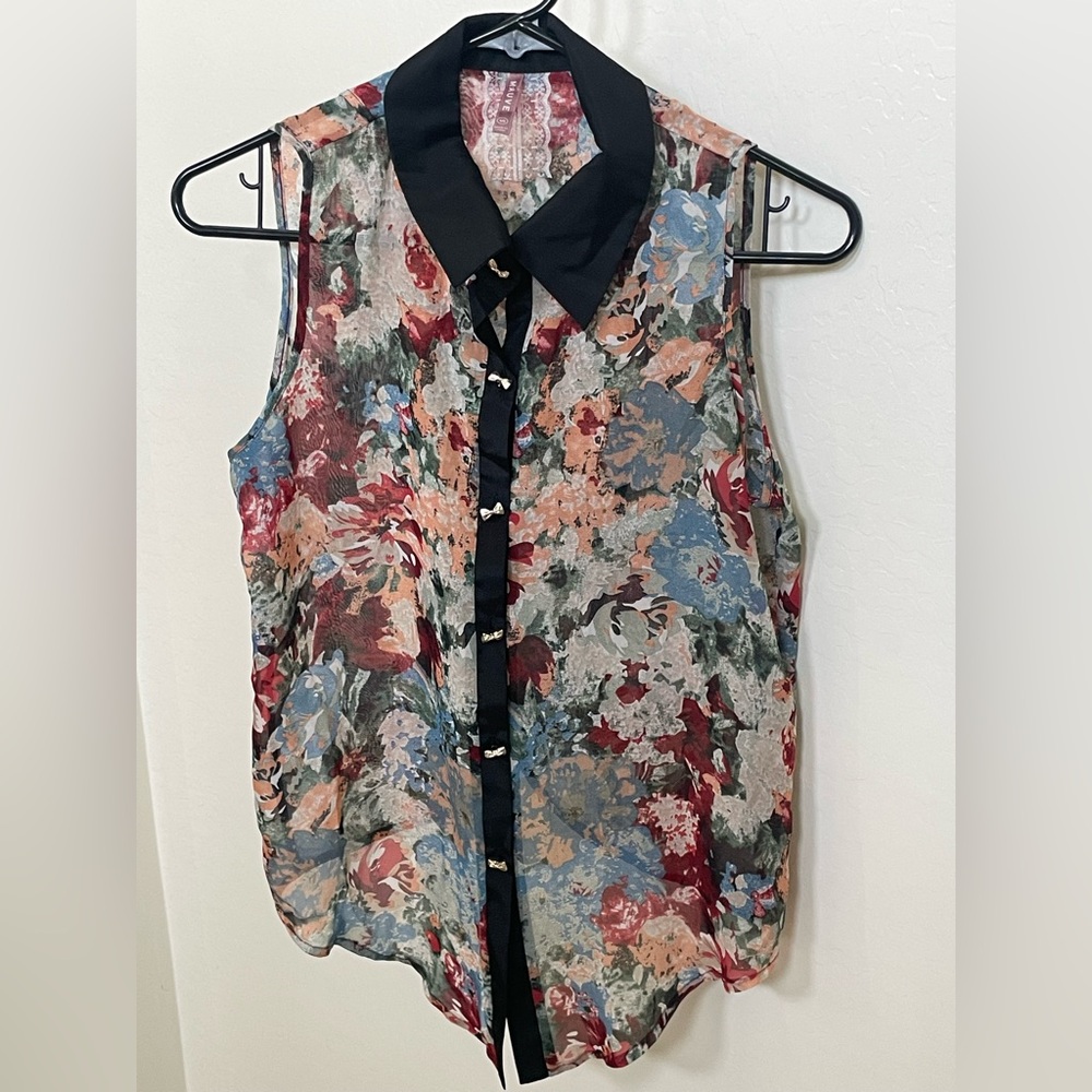 Mauve Floral Blouse with Black Accents
